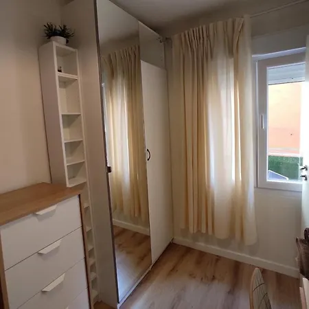 Apartment Gijon * גיחון